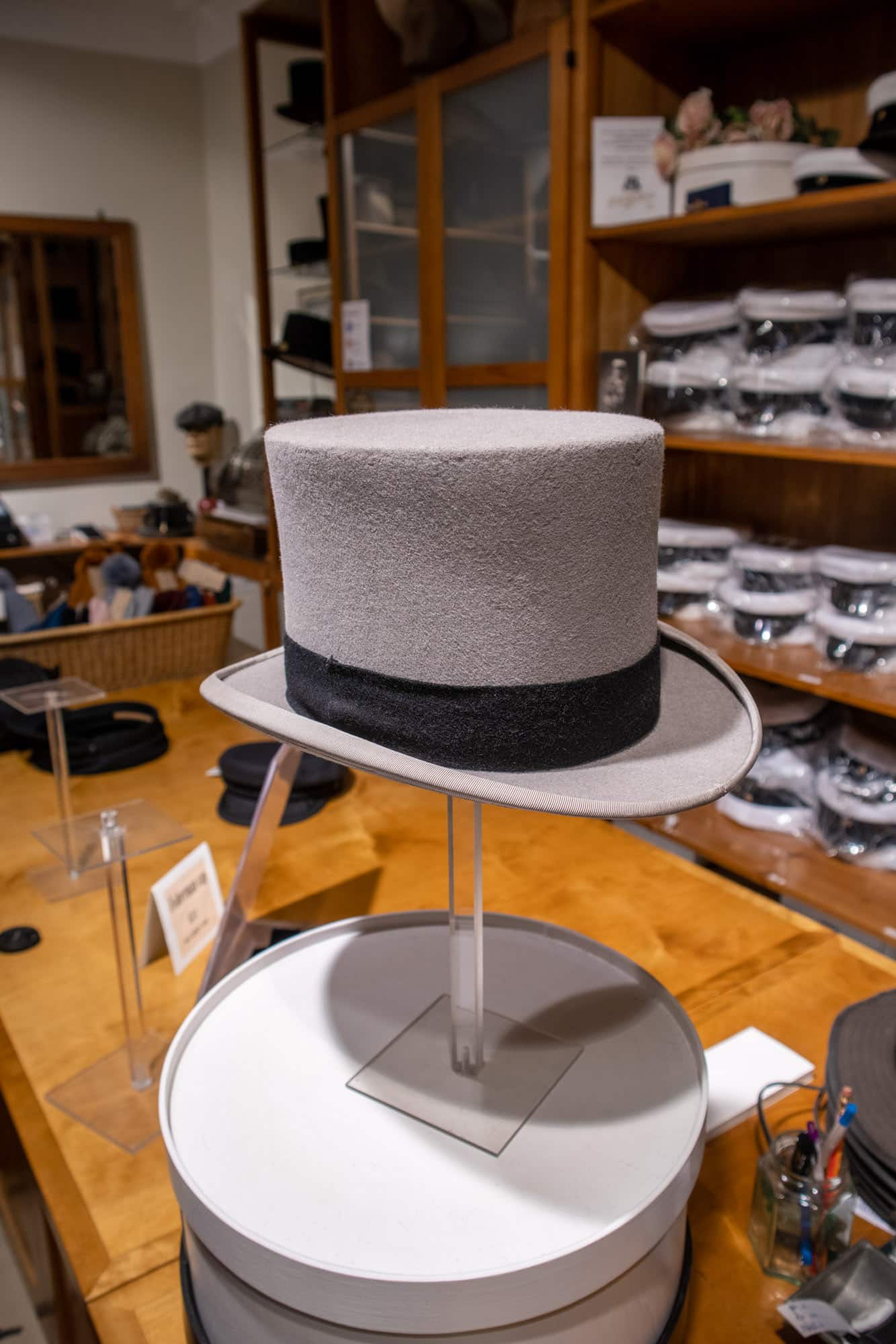 Grey top hat