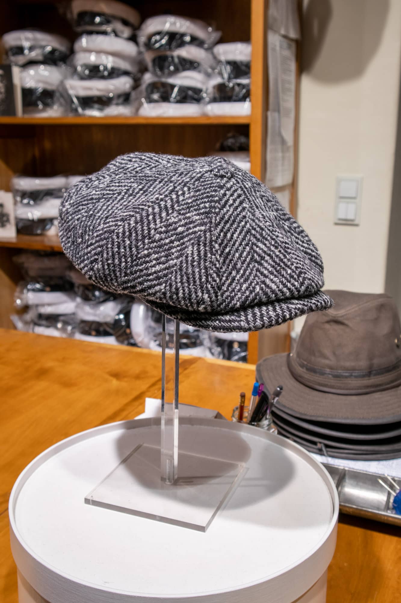 8 panel flat cap