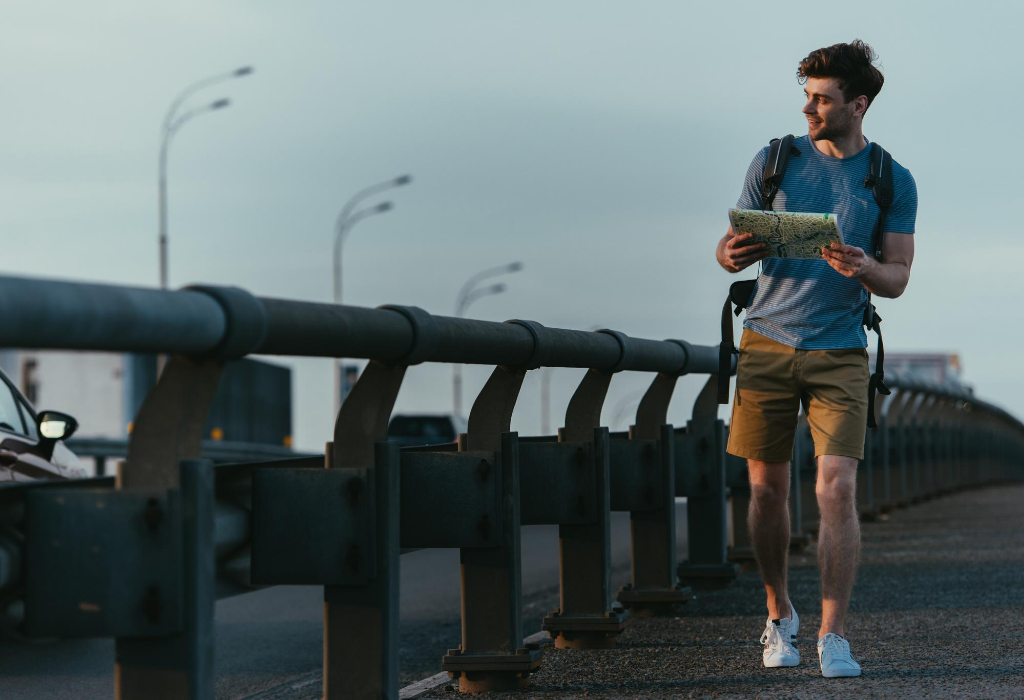 Men's Shoes To Wear With Shorts 