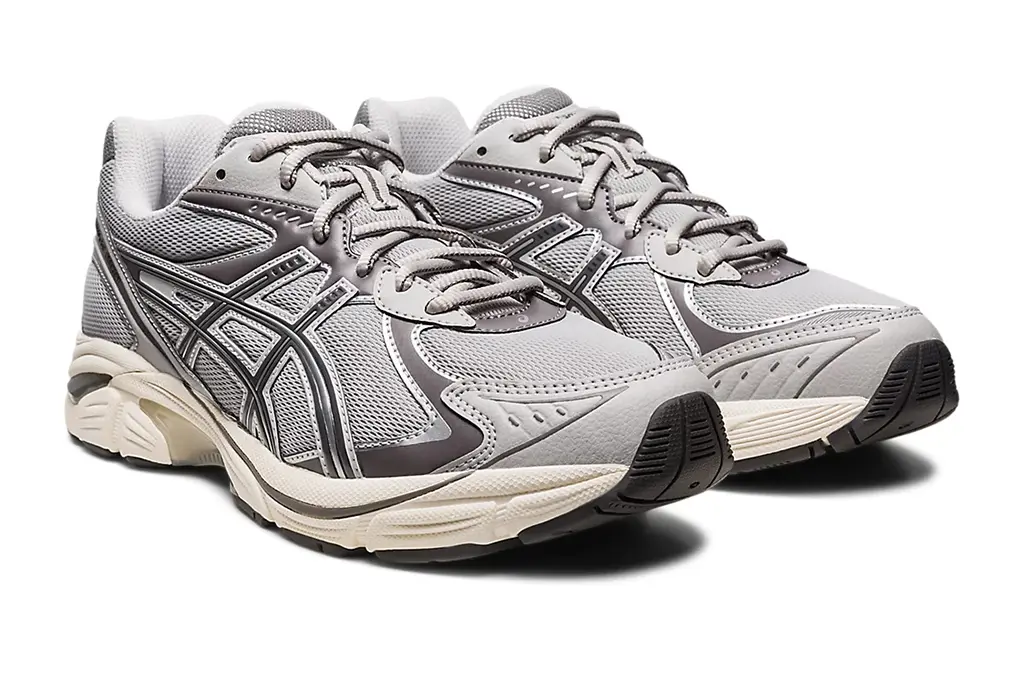 Sneakers for Fall: Asics GT-2160