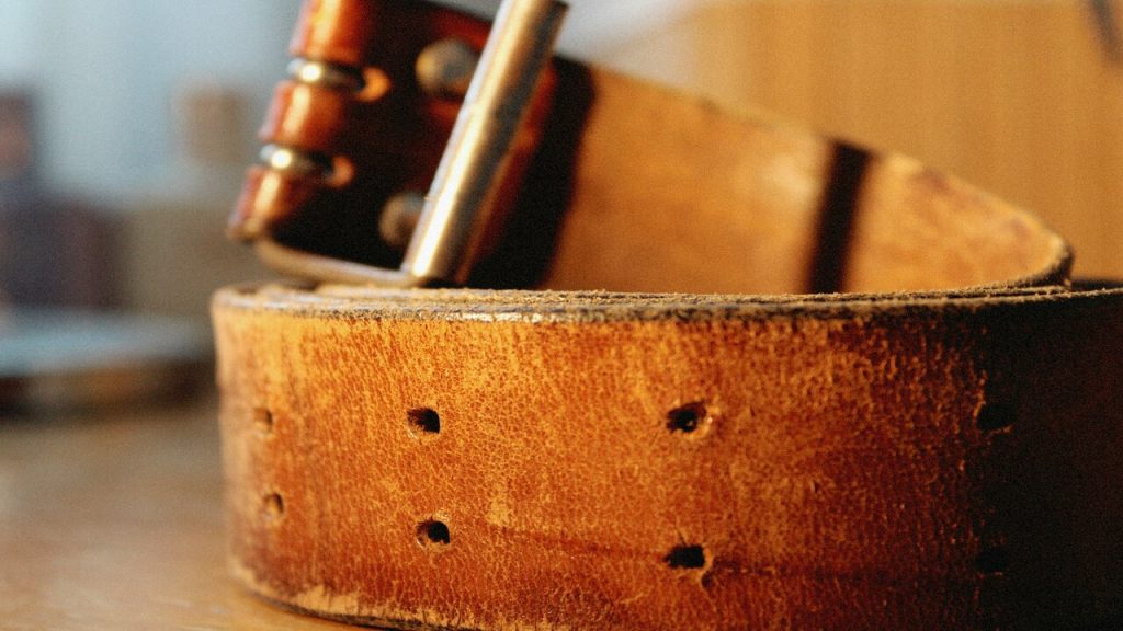 13 ошибок в стиле, которые мгновенно делают мужчину старше