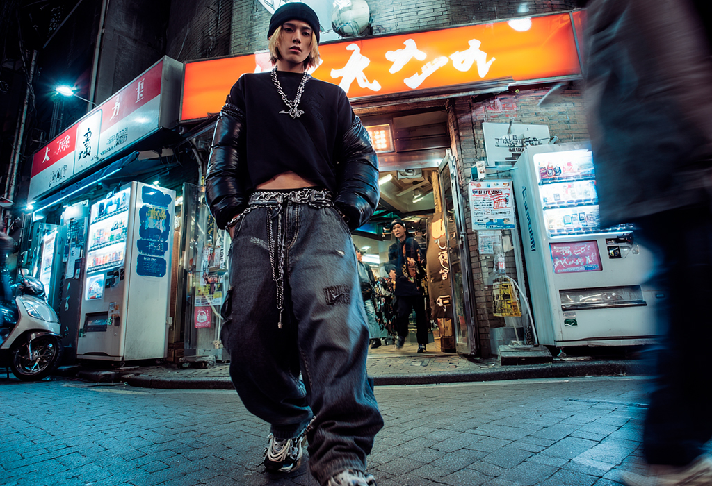 Japanese streetwear with sagging pants