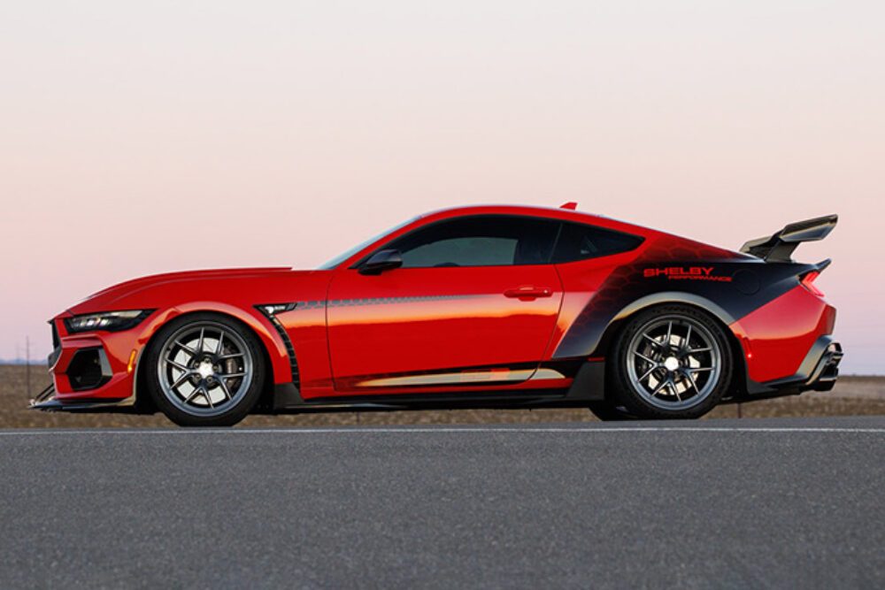 Shelby Super Snake R 1